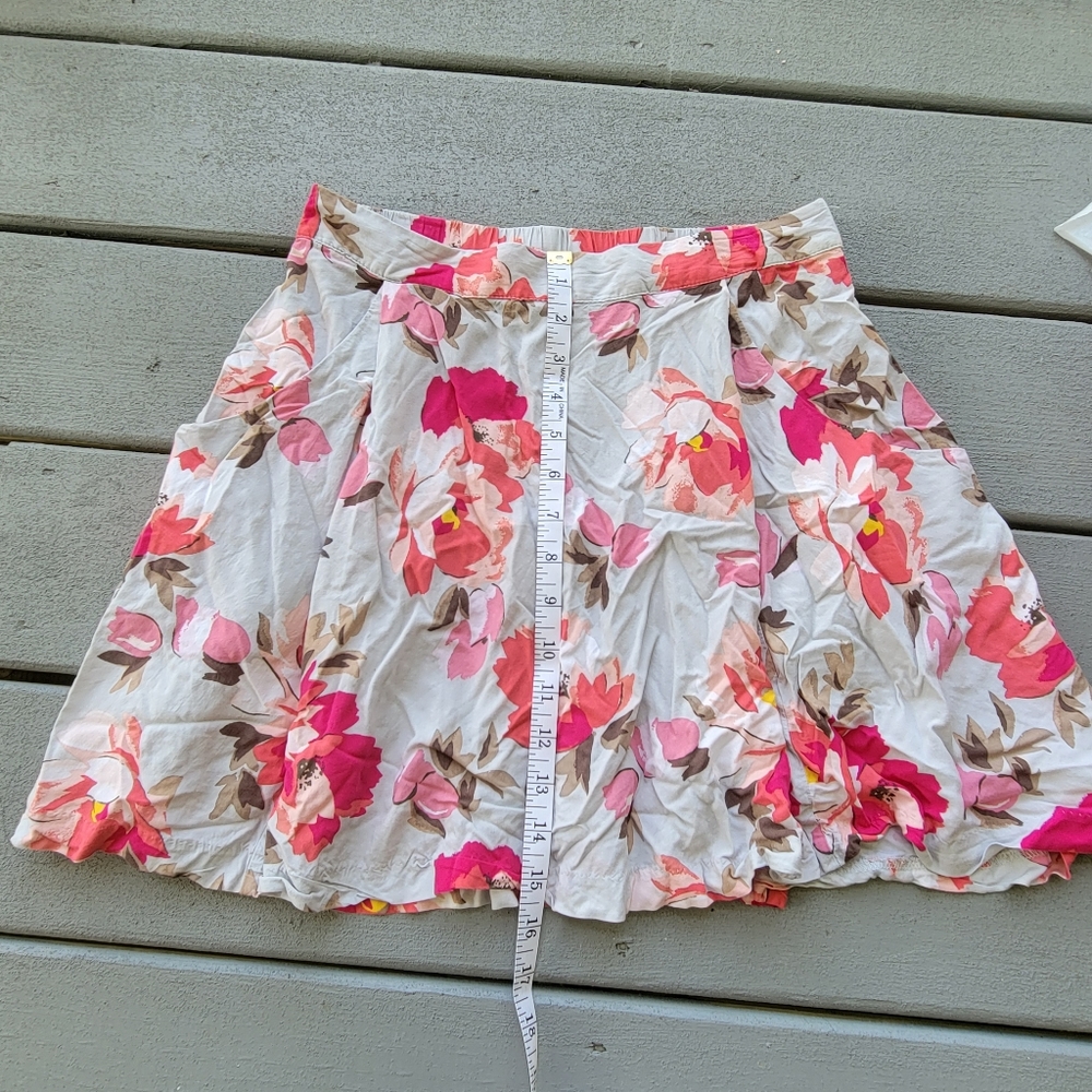 2/$10 Old navy women skirt